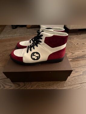 Gucci White and Burgundy High-Top Sneakers with Black Logo